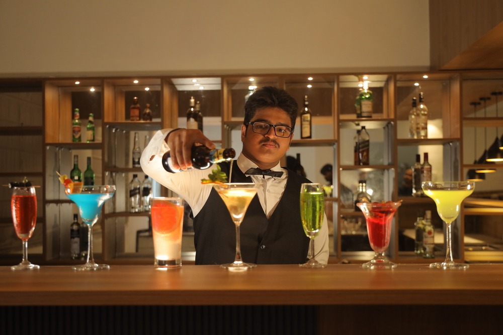 Raise the Bar: Top Mixology Trends Every Aspiring Bartender Should Know